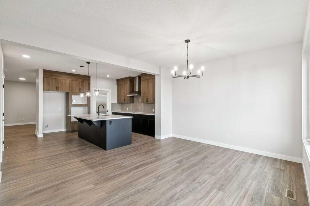 424 Bridgeport Glen 