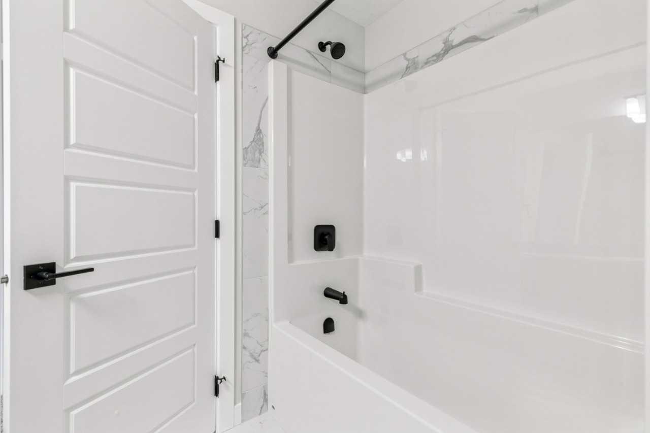424 Bridgeport Glen 