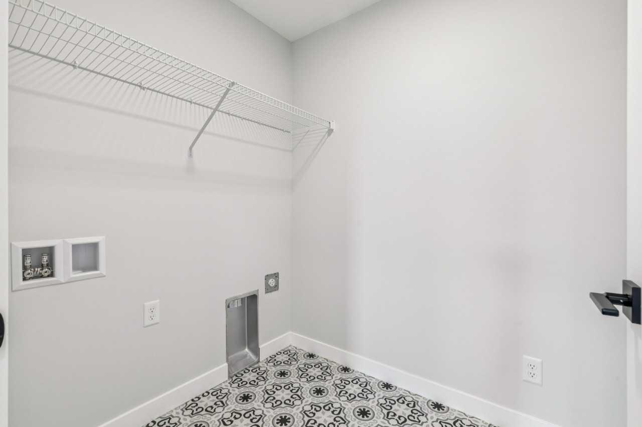 424 Bridgeport Glen 