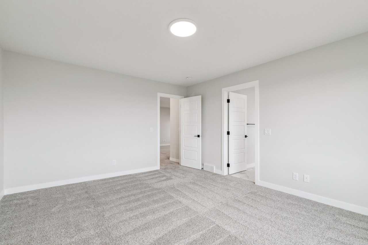 424 Bridgeport Glen 