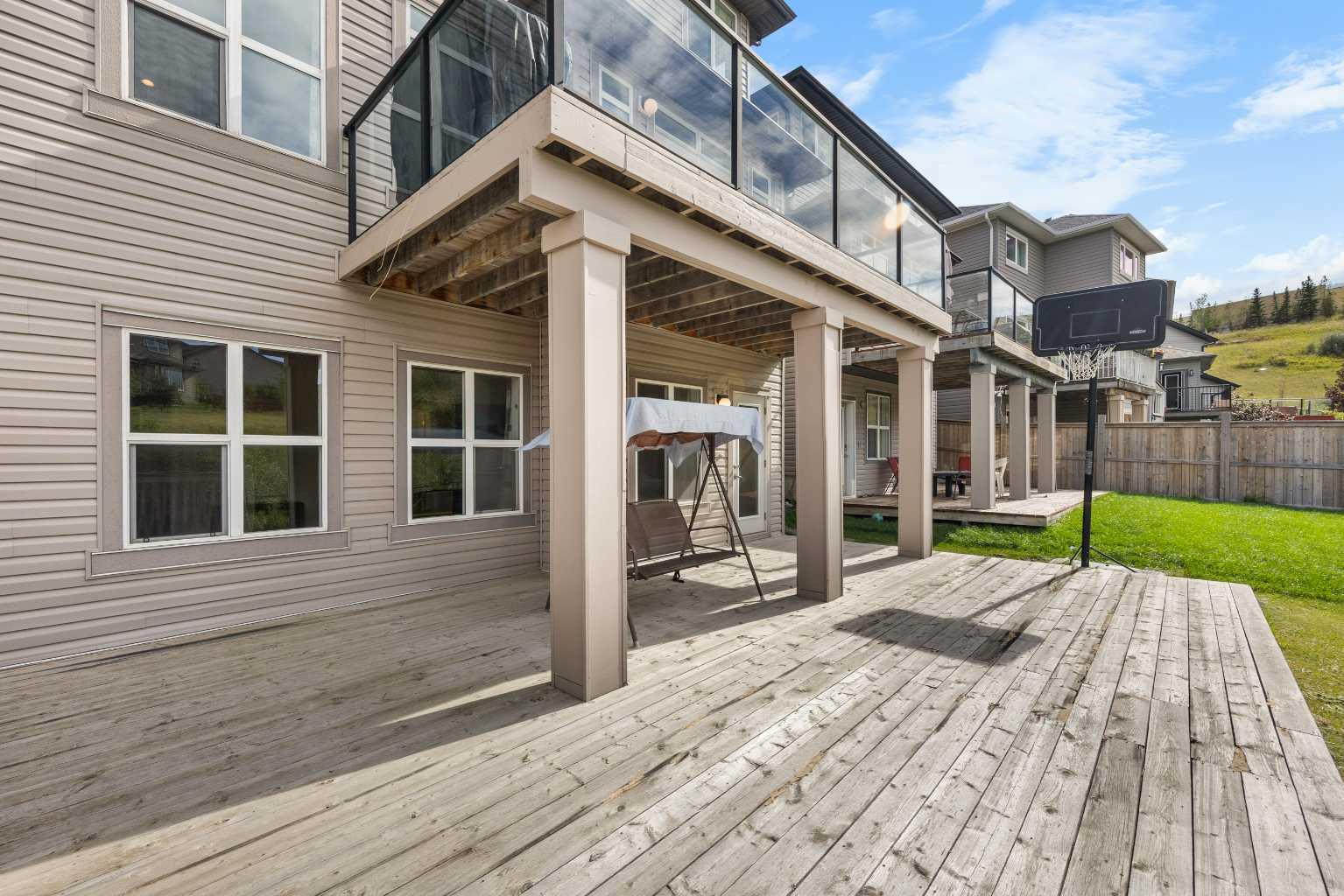 112 Sherwood Crescent NW