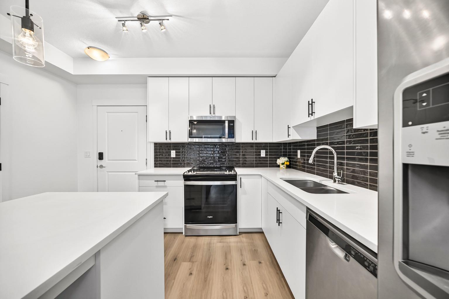 8317, 151 Legacy Main Street SE