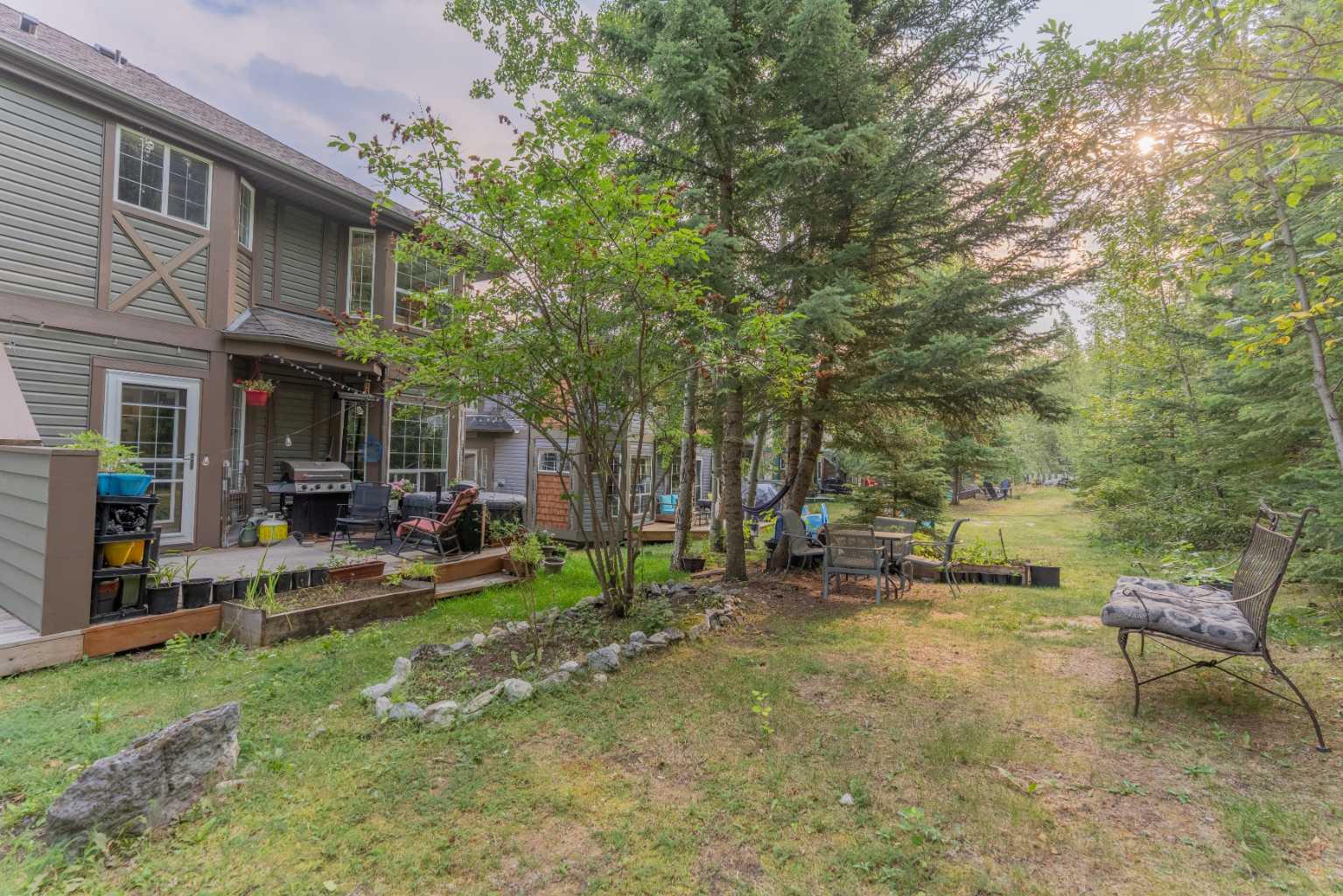 2, 827 Wilson Way 