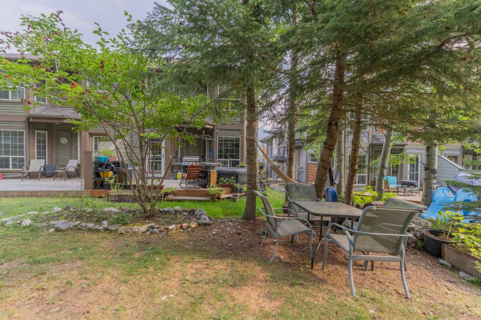 2, 827 Wilson Way 