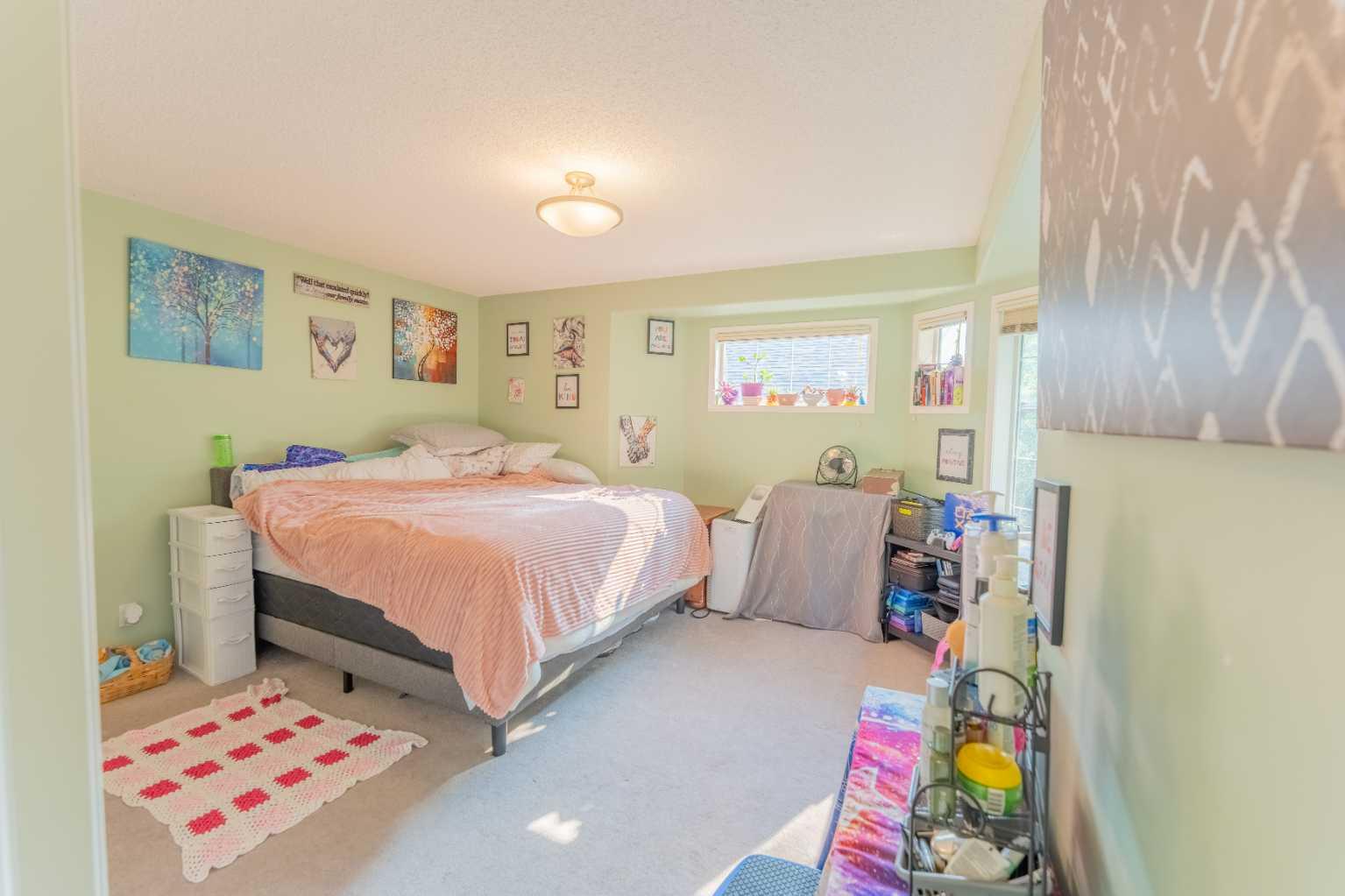 2, 827 Wilson Way 
