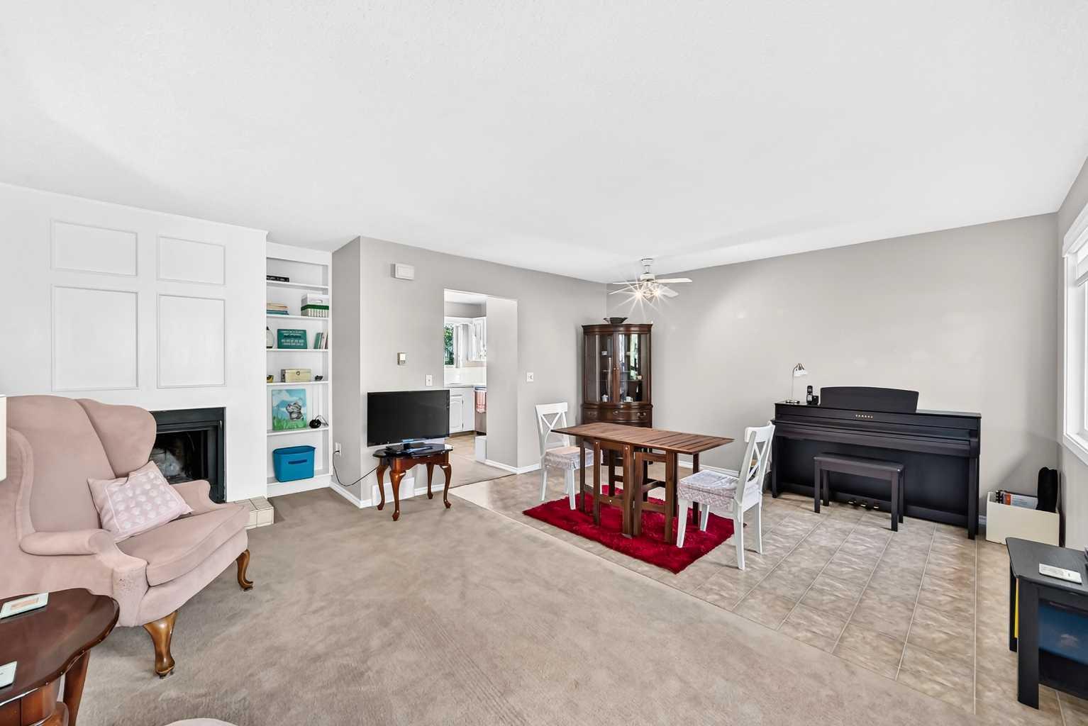 127 Storybook Terrace NW