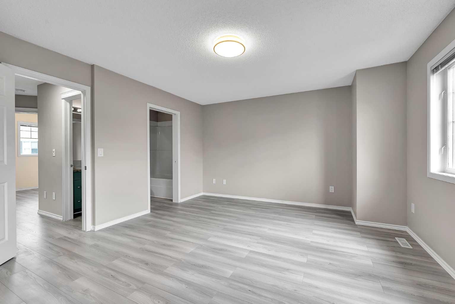 86 Country Village Gate NE