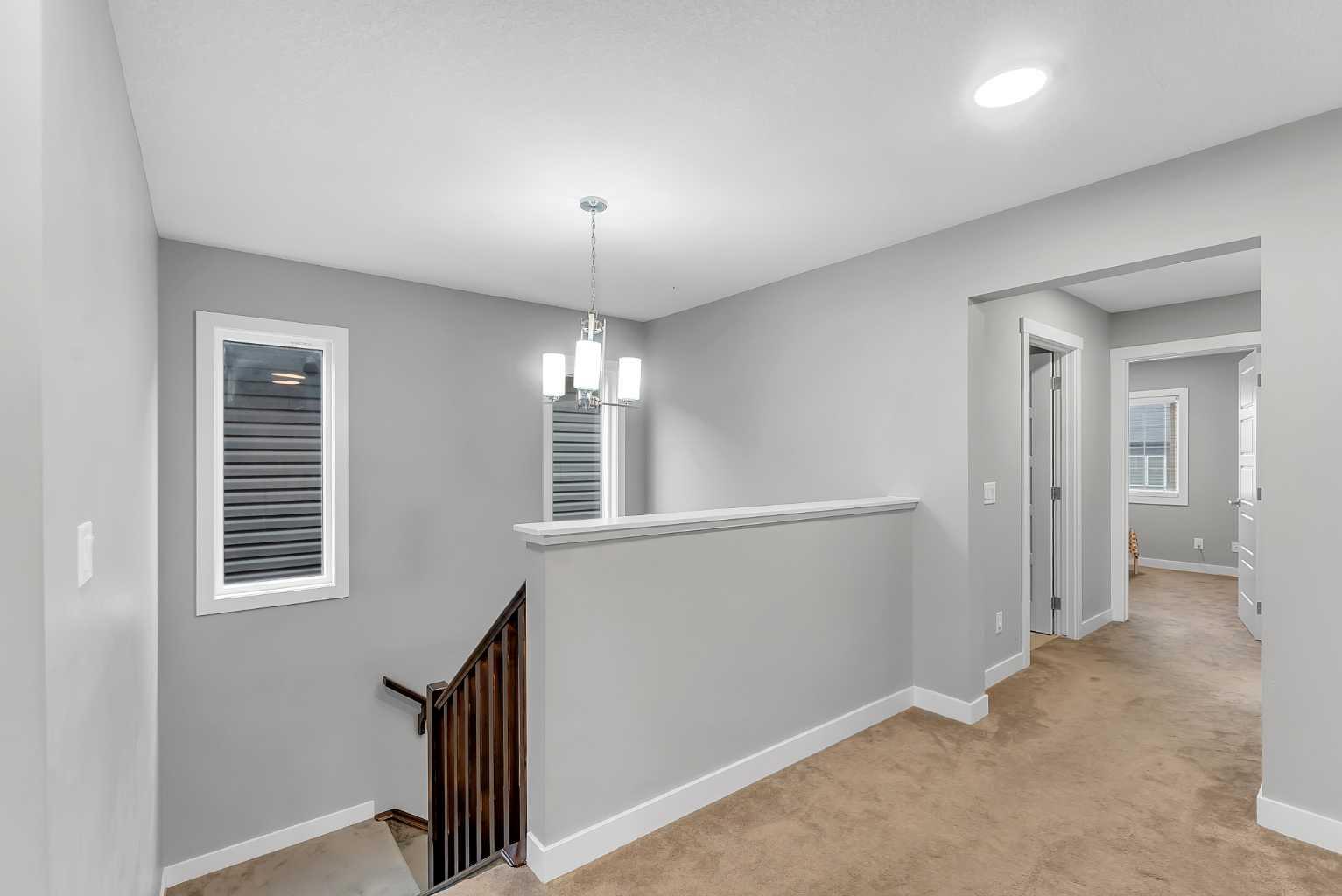 154 Amblehurst Way NW