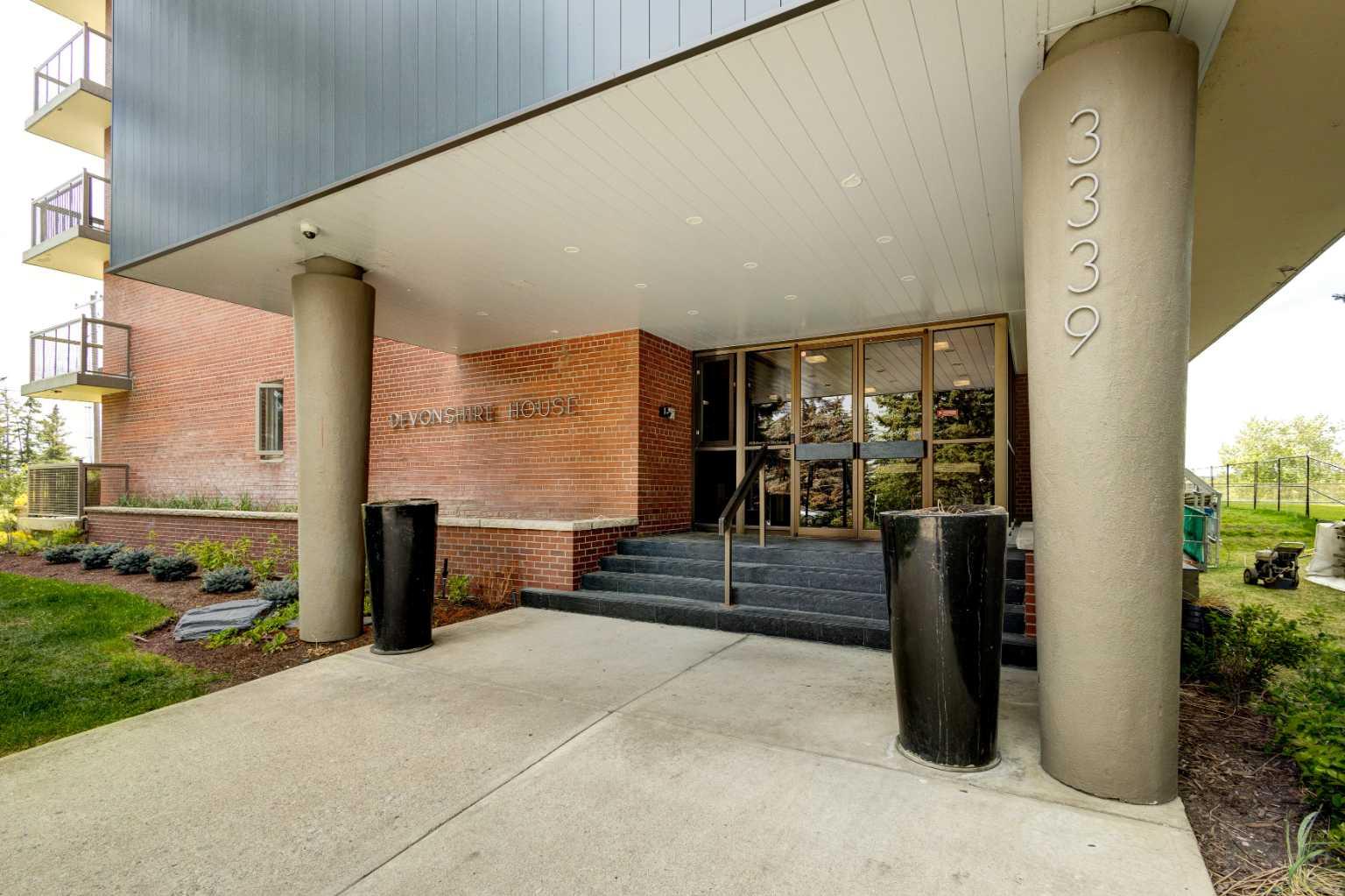 107, 3339 Rideau Place SW