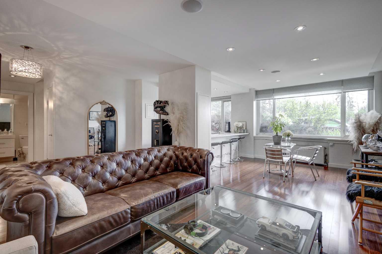 107, 3339 Rideau Place SW