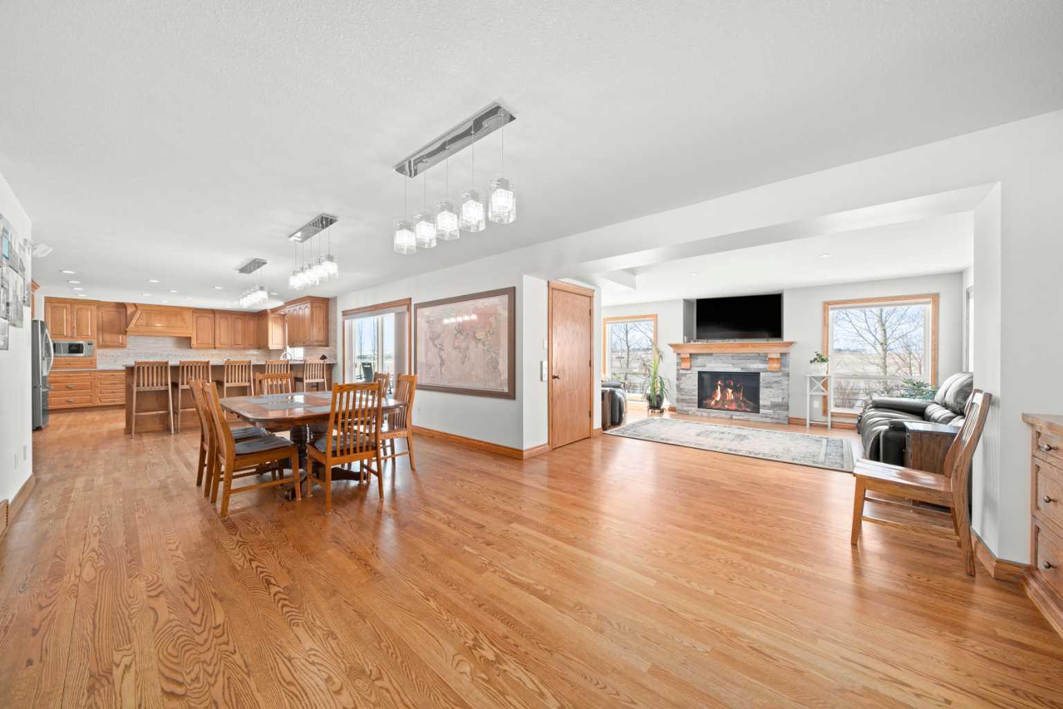 291055 Township Road 290  