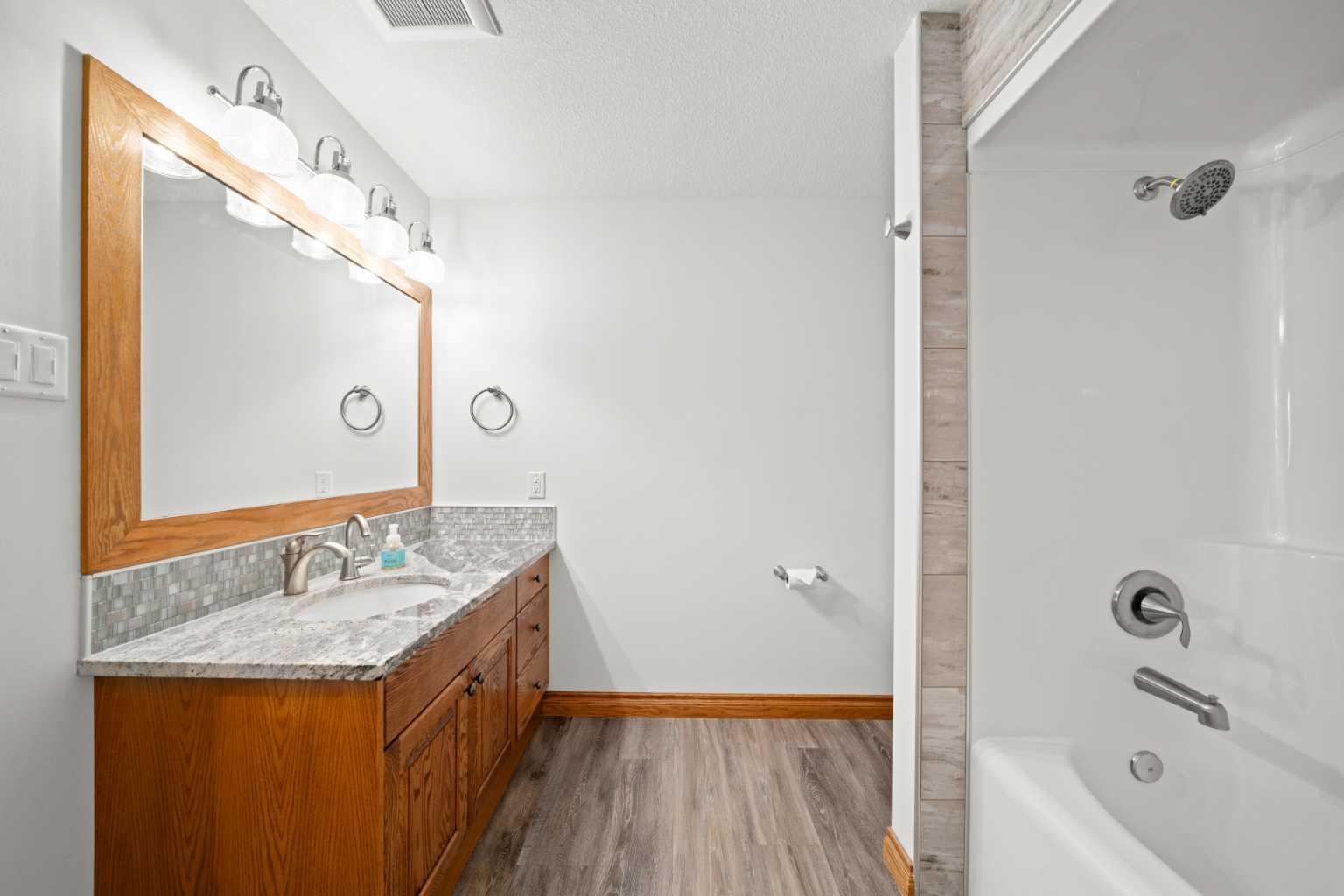 291055 Township Road 290  