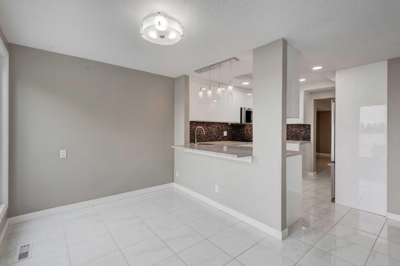 231, 20 Midpark Crescent SE