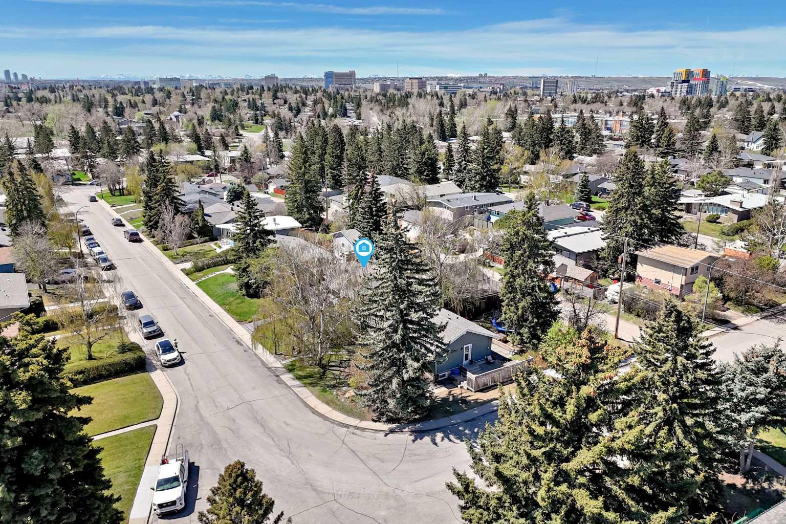 29 Chisholm Crescent NW