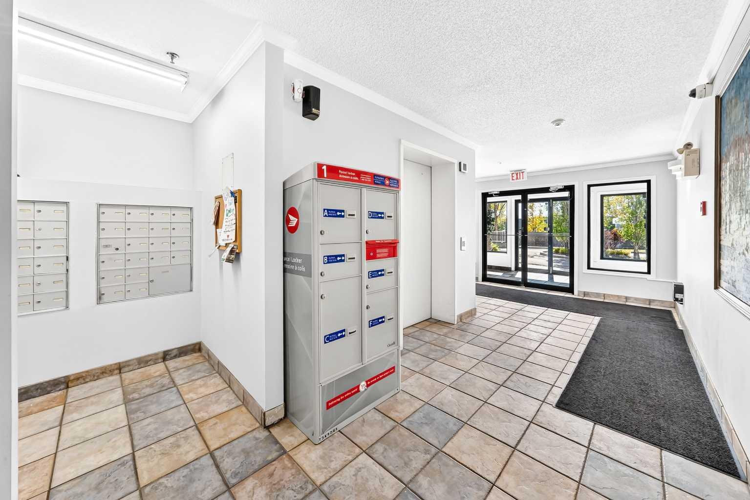 103, 7 Harvest Gold Manor NE