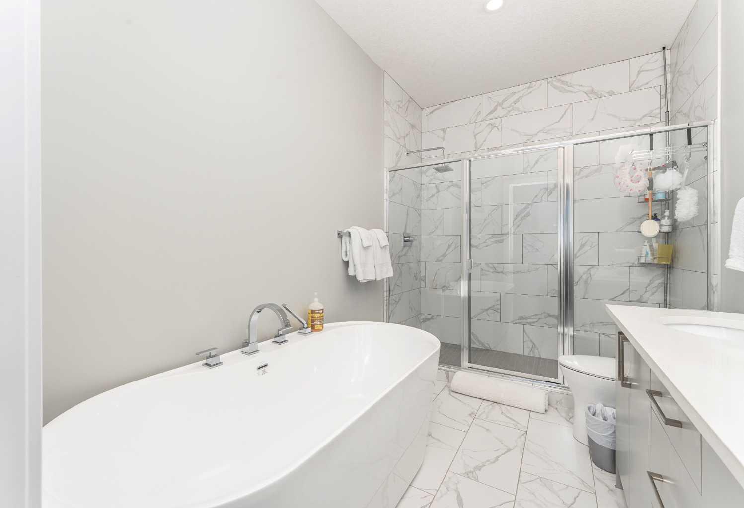 114, 106 Stewart Creek Rise 