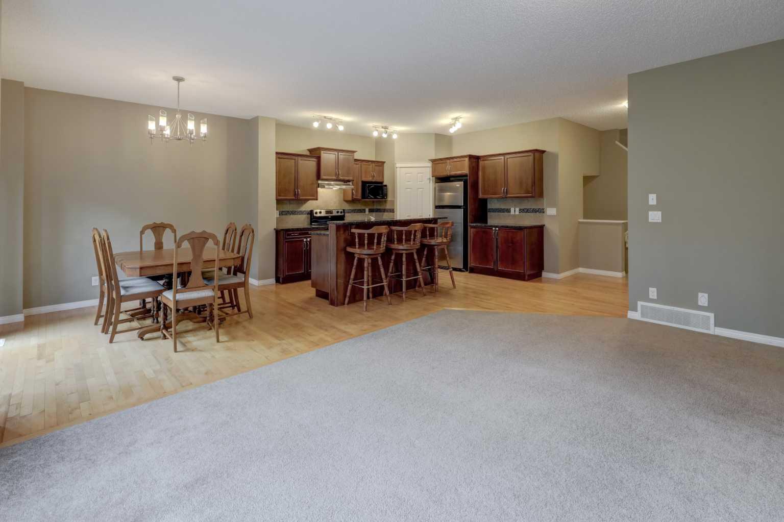 108 Kinlea Link NW