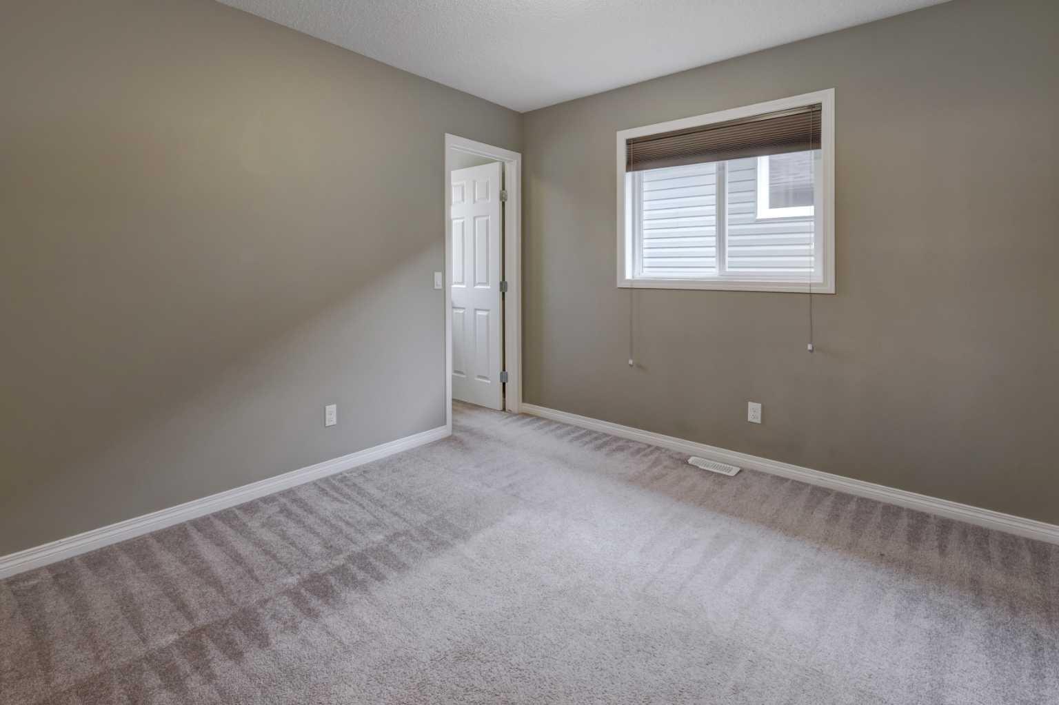 108 Kinlea Link NW