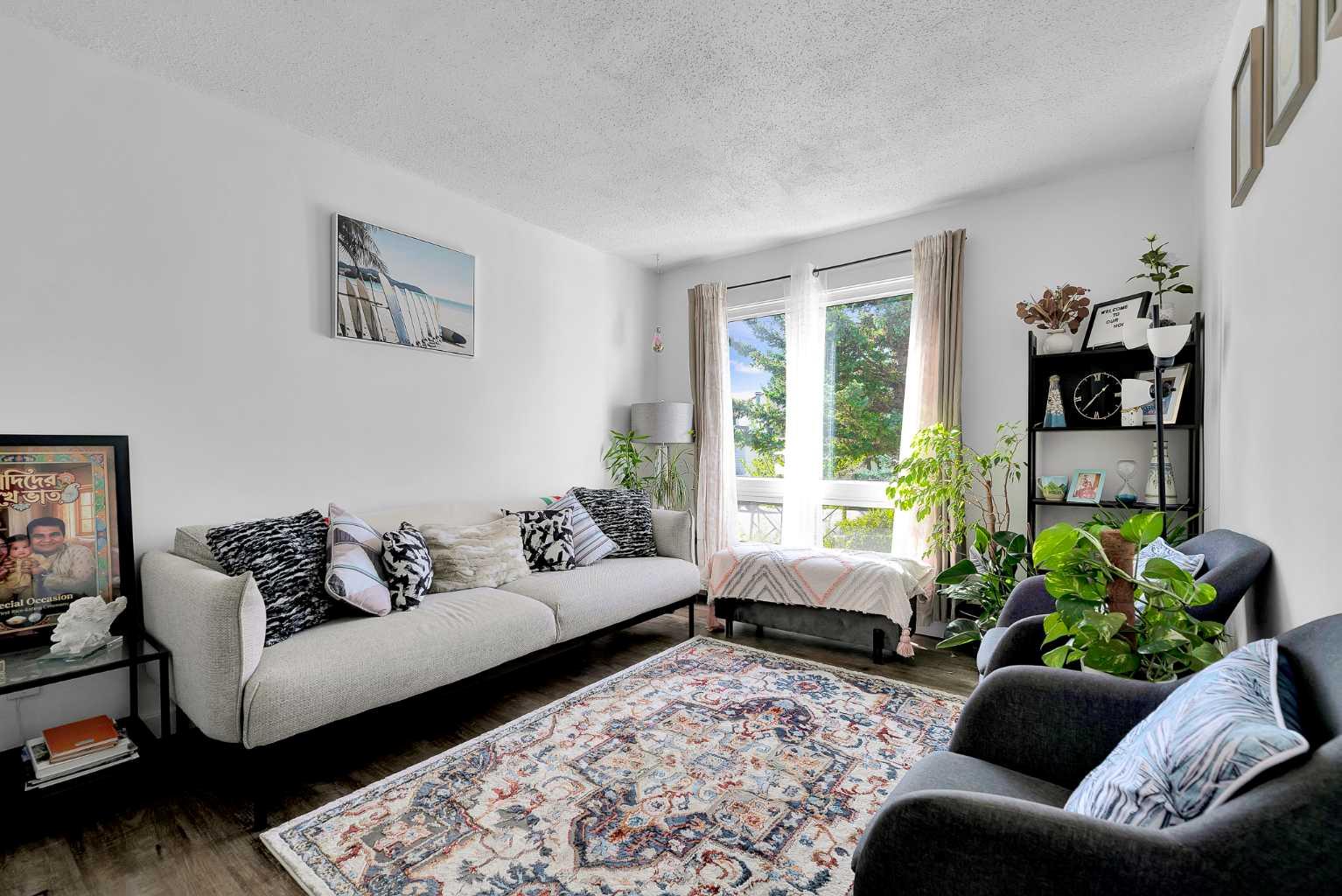 84a Cedarwood Hill SW