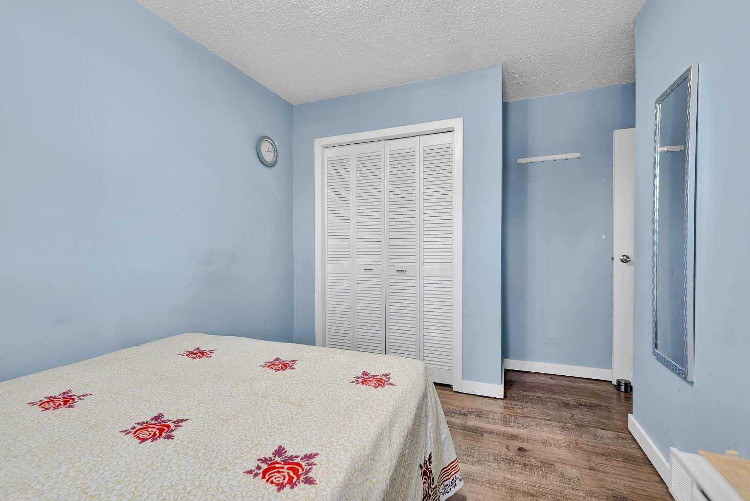 84a Cedarwood Hill SW