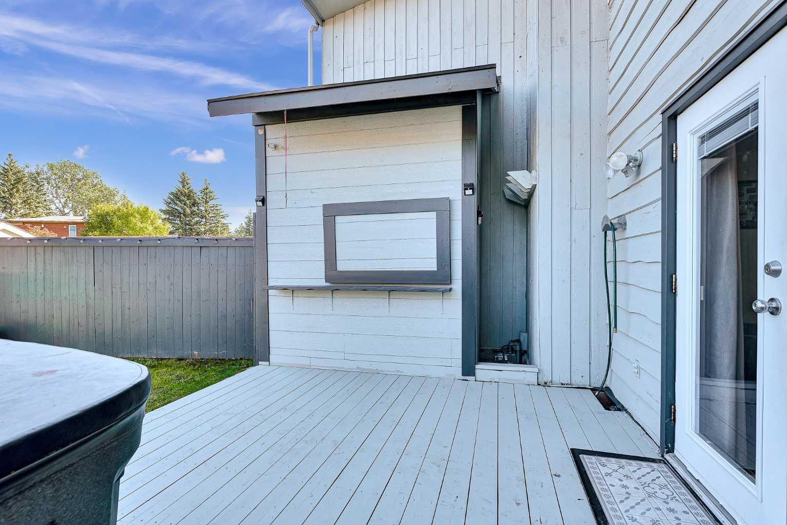 84a Cedarwood Hill SW