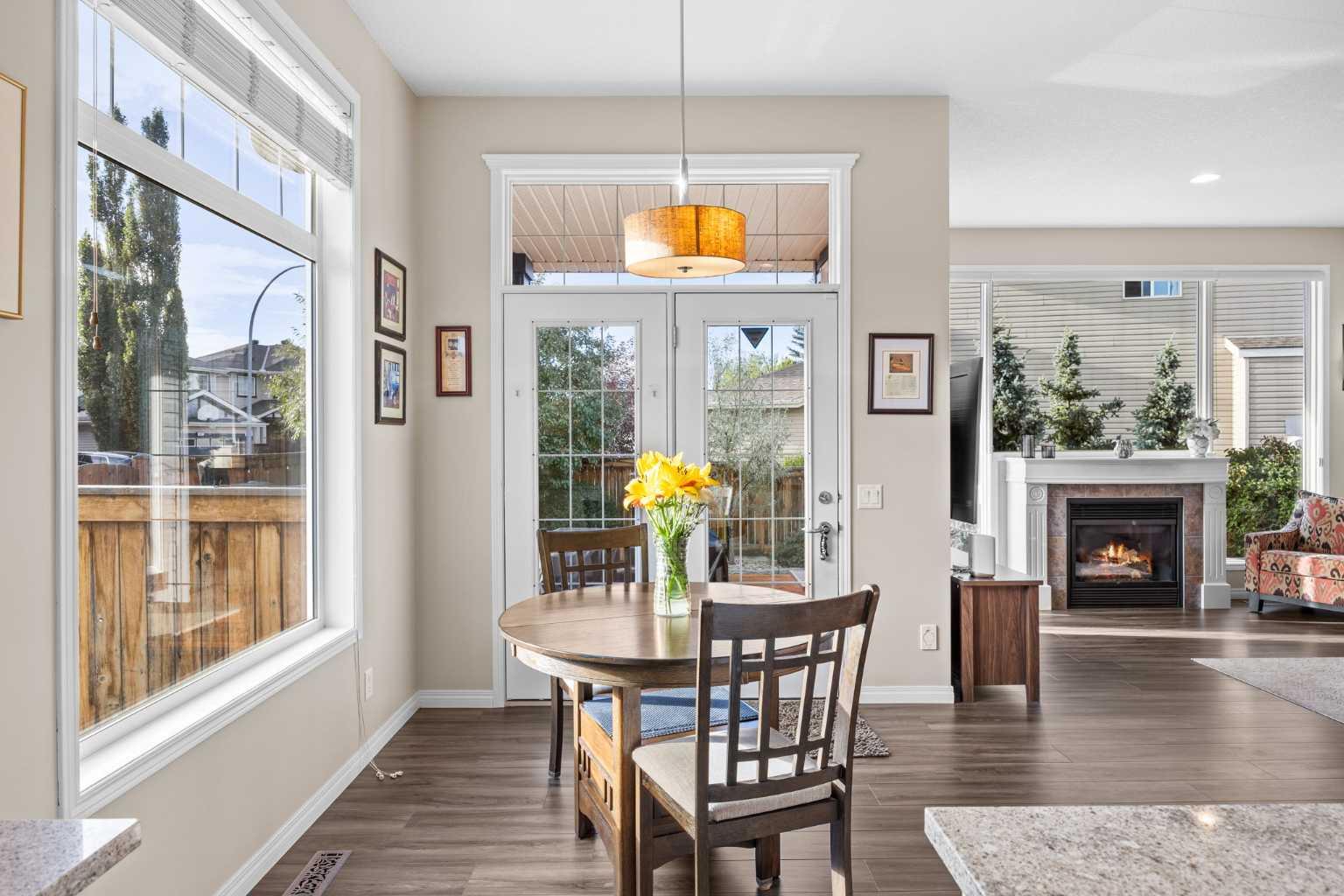 16 Royal oak Heights NW