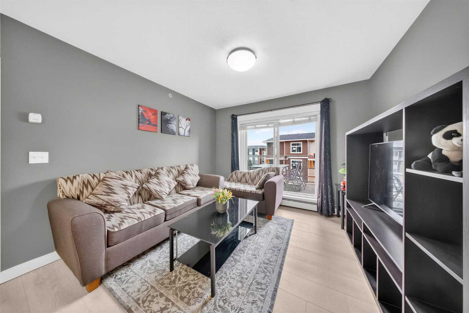 1404, 240 Skyview Ranch Road NE