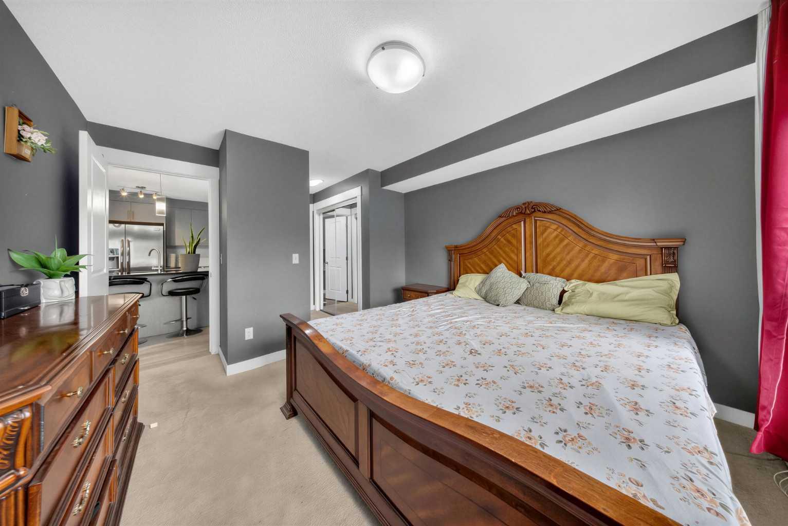1404, 240 Skyview Ranch Road NE