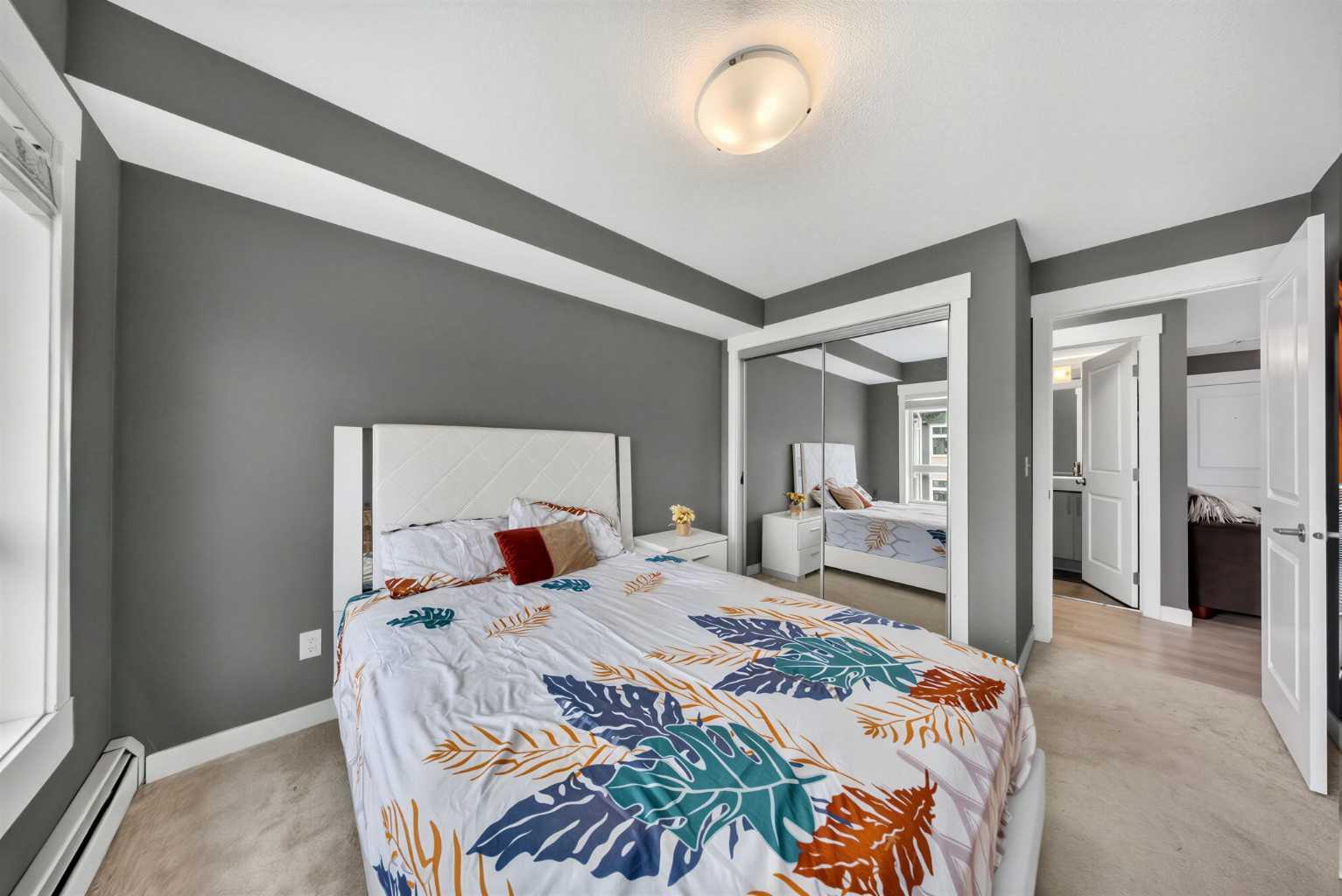 1404, 240 Skyview Ranch Road NE