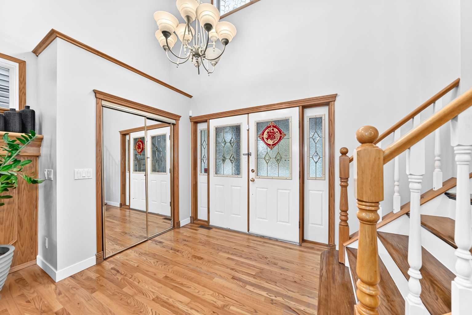 22 Hidden Creek Drive NW