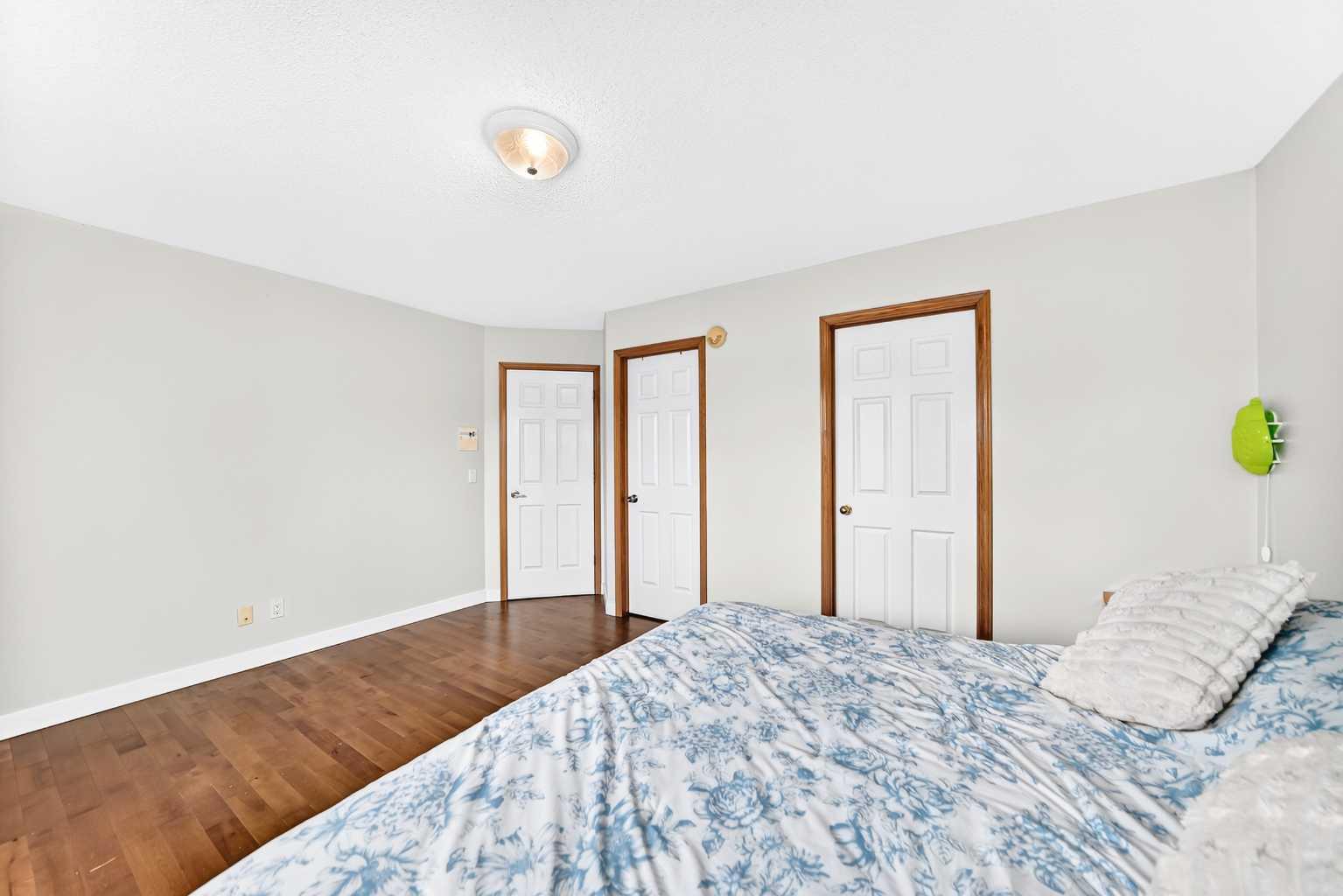 22 Hidden Creek Drive NW