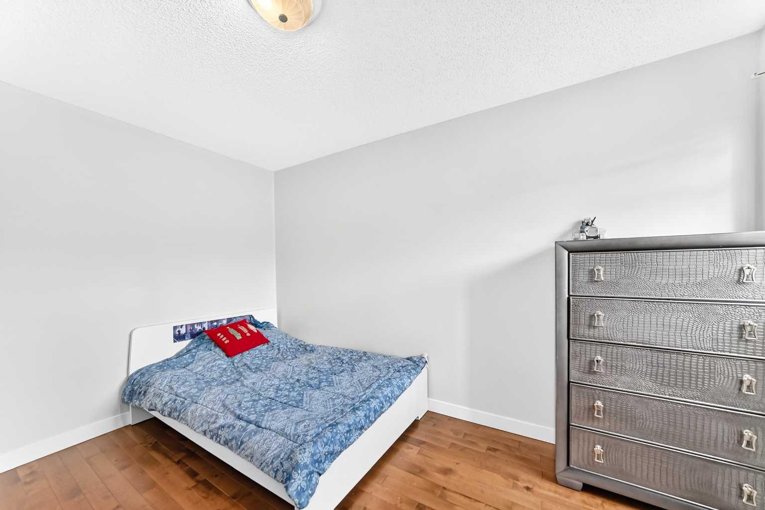 22 Hidden Creek Drive NW