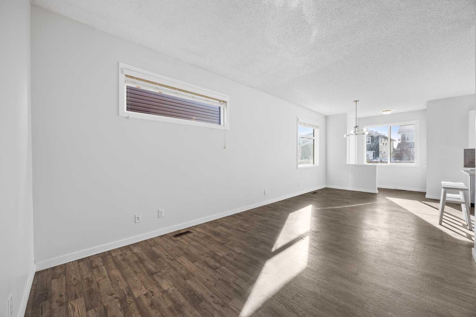 75 Evanston Hill NW