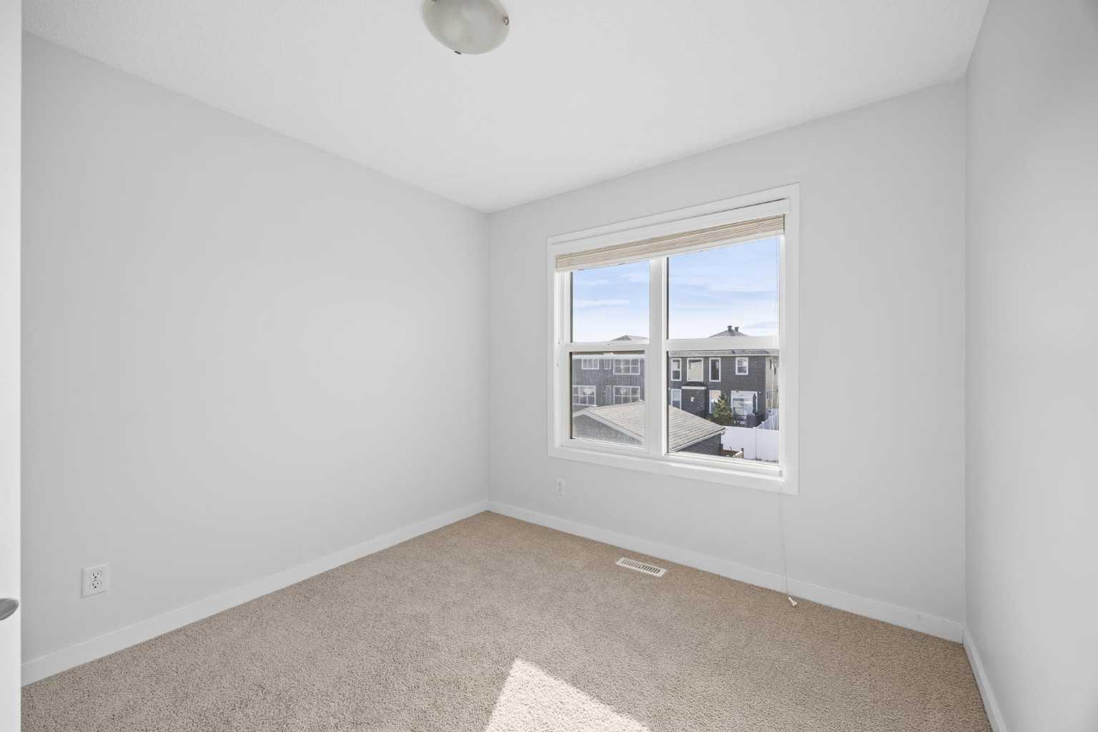 75 Evanston Hill NW