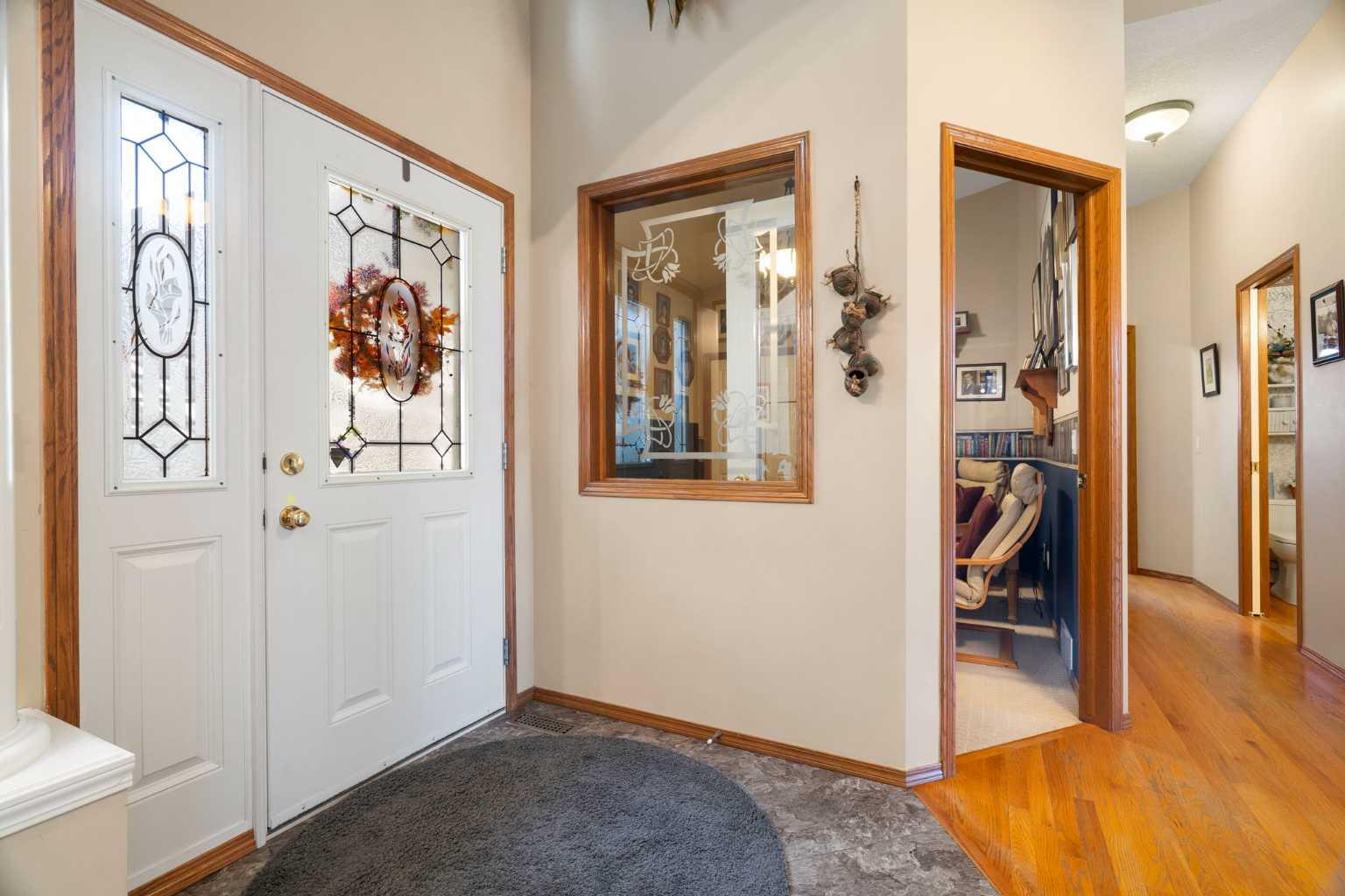 238 Chaparral Place SE