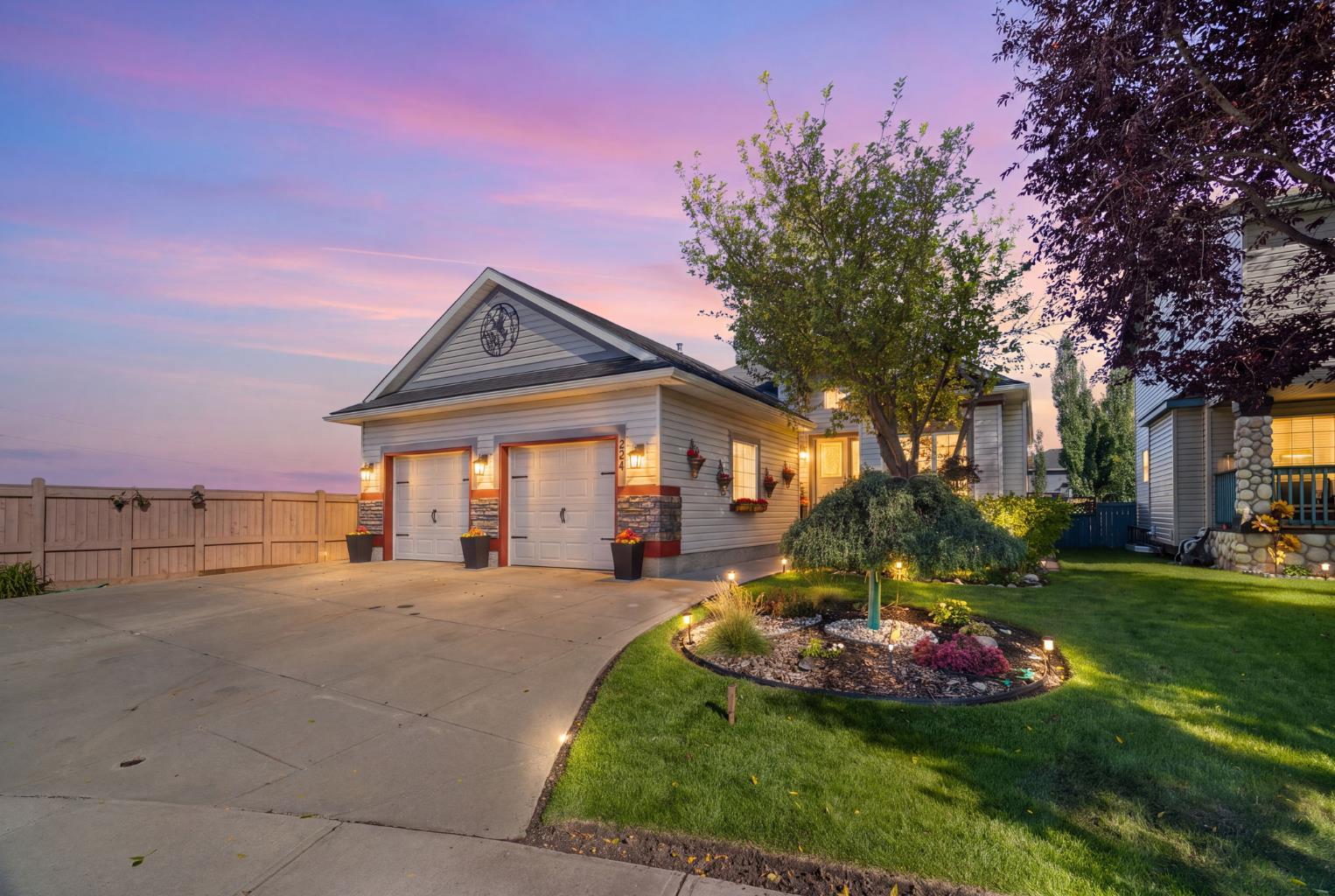 238 Chaparral Place SE
