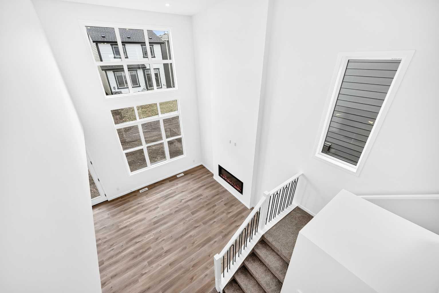 551 Mercado Avenue SE