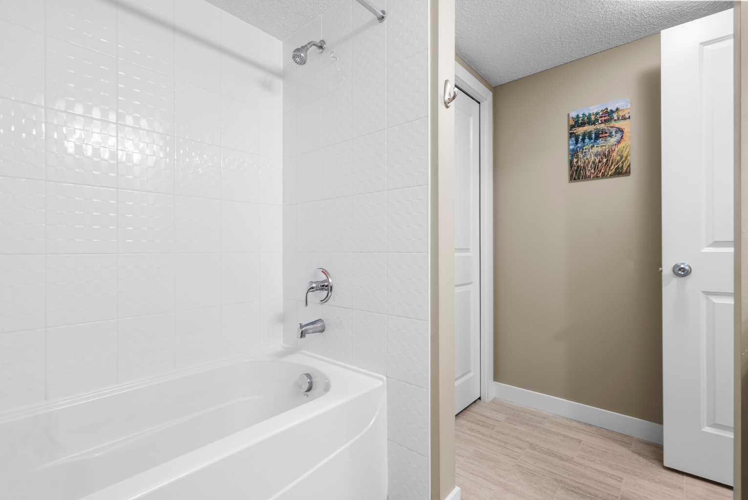 1304, 81 Legacy Boulevard SE