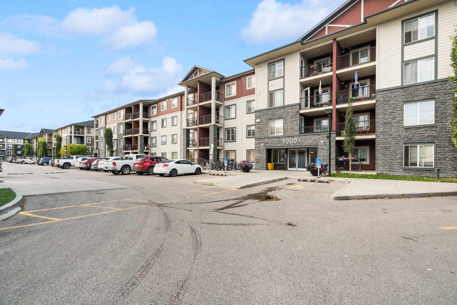 1304, 81 Legacy Boulevard SE