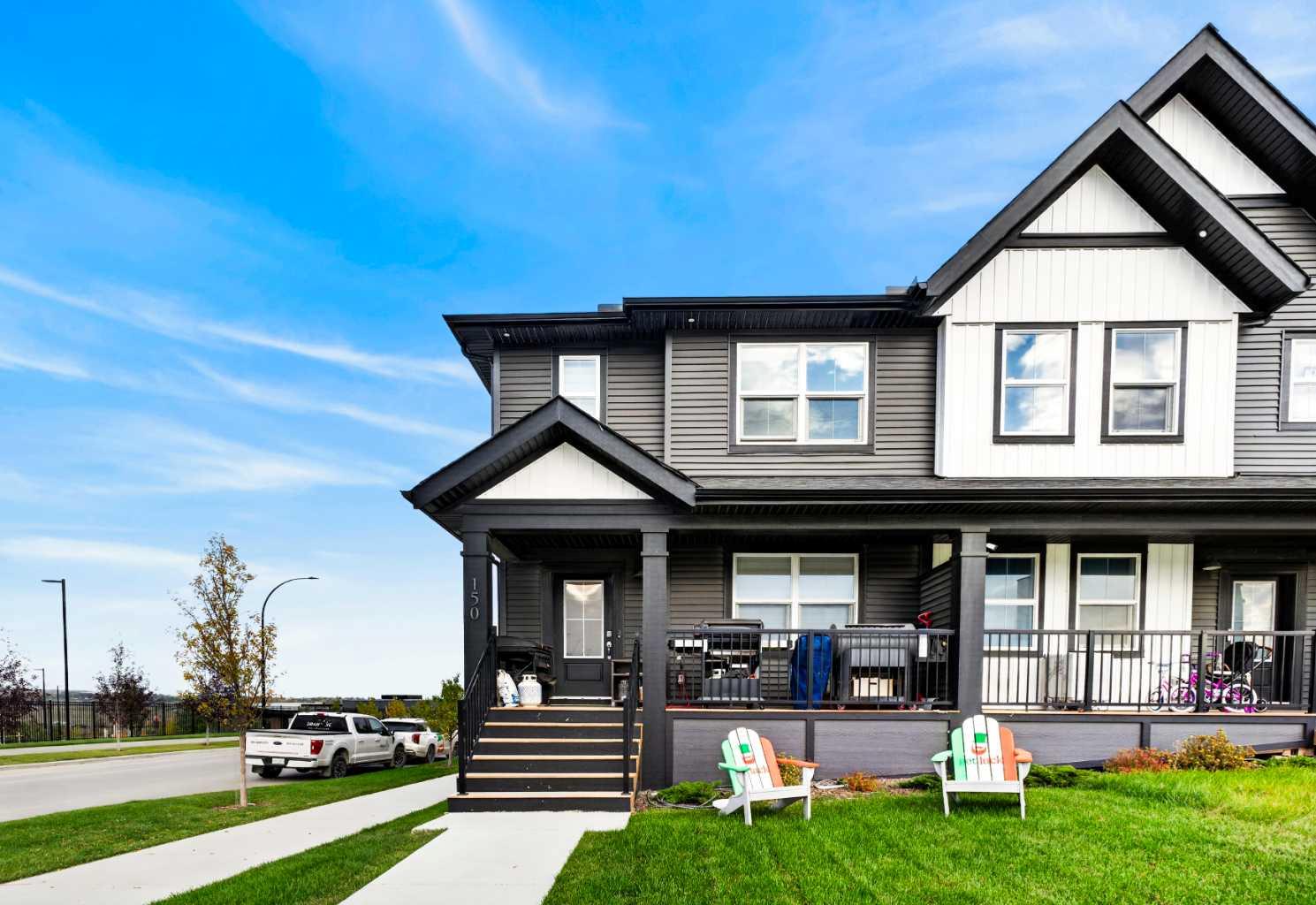 150 Edith Green NW