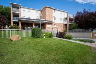 439, 165 Manora Place NE