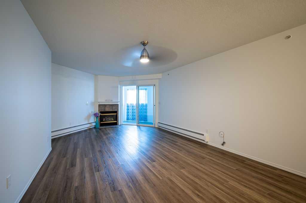 439, 165 Manora Place NE
