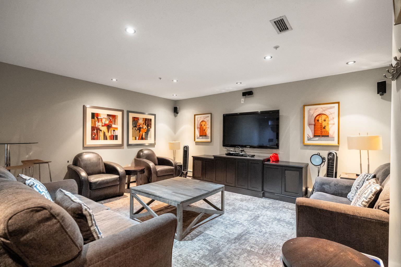 125, 11 Millrise Drive SW