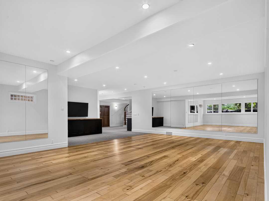 33 Longeway Place 