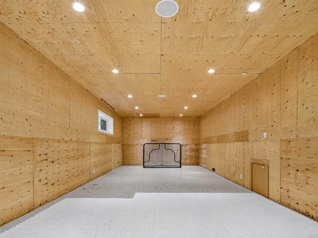 33 Longeway Place 