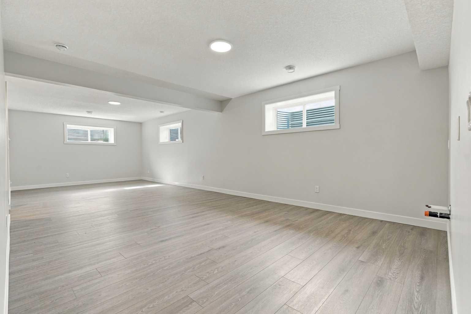 32 Clearview Gardens 