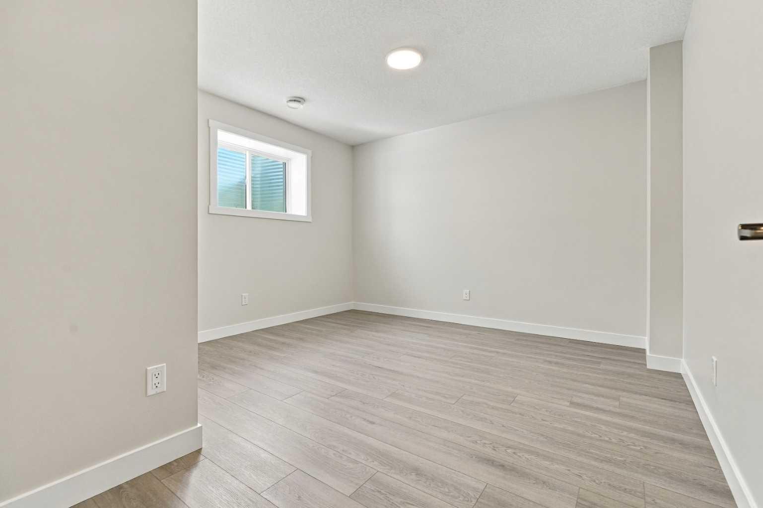 32 Clearview Gardens 
