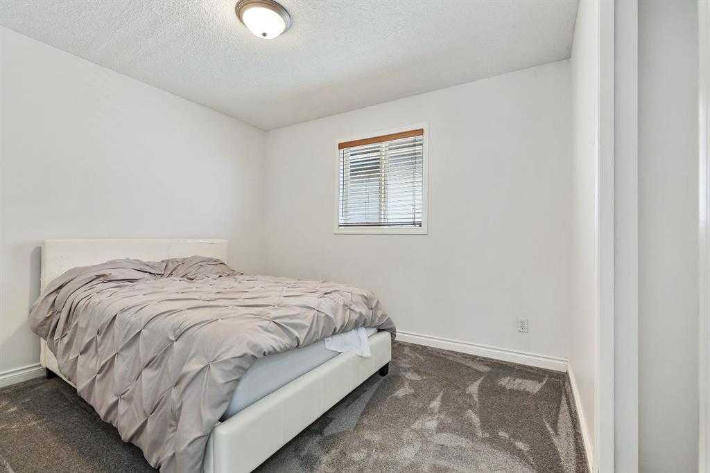 128 WESTON Manor SW