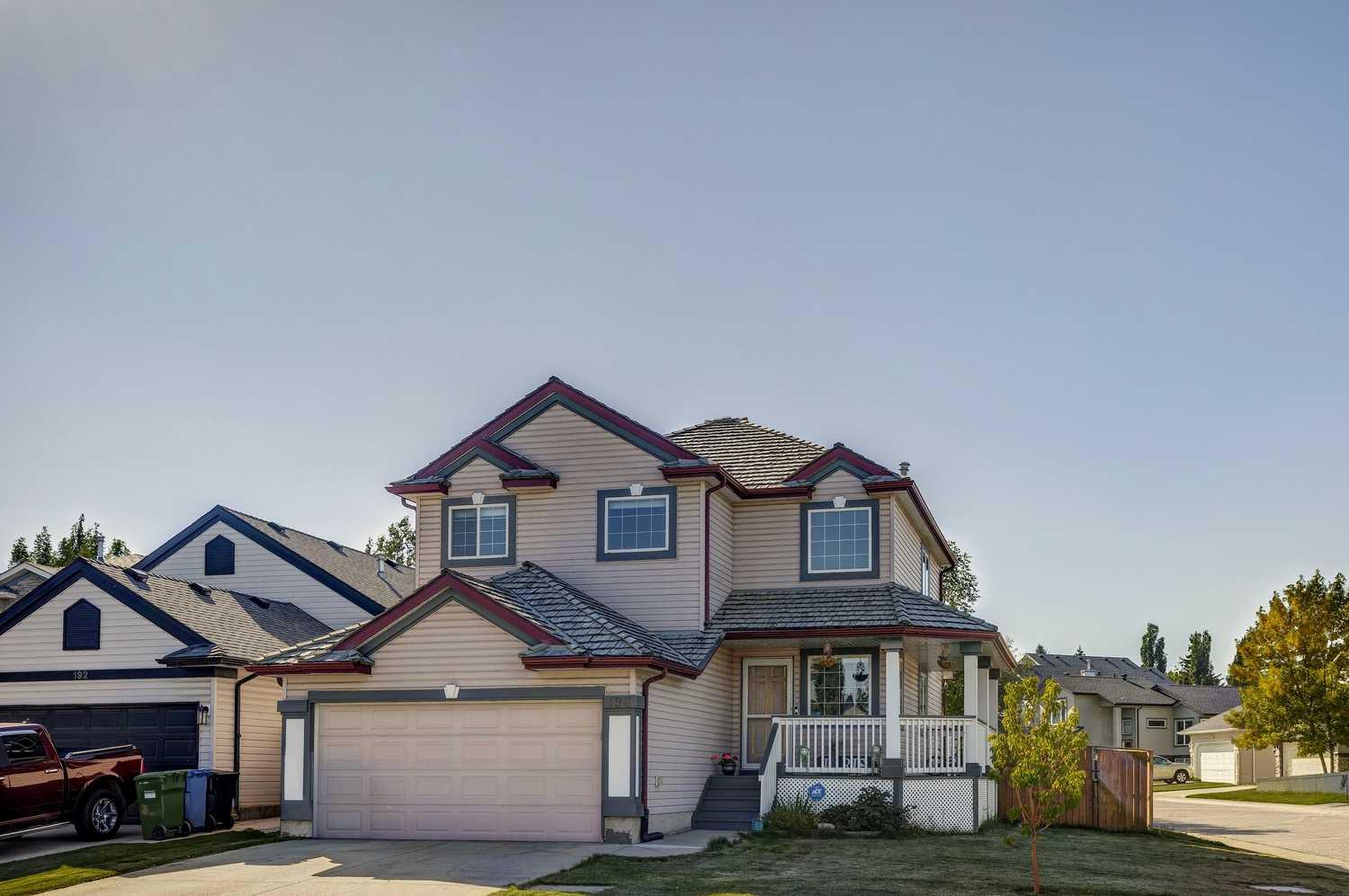 196 Harvest Park Way NE