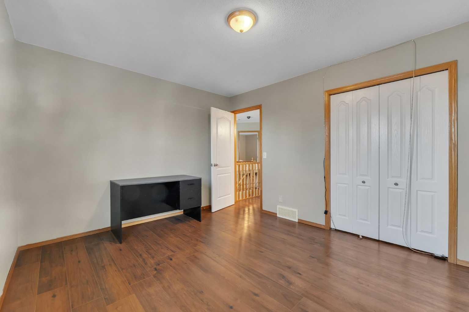 185 West Lakeview Drive 